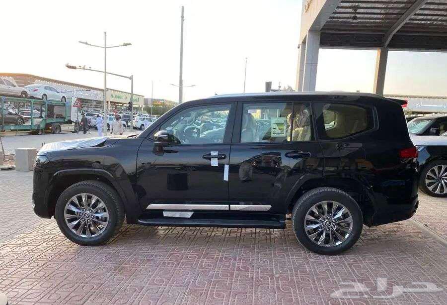 تويوتا لاندكروزر GXR4 بنزين 202564375946800003113