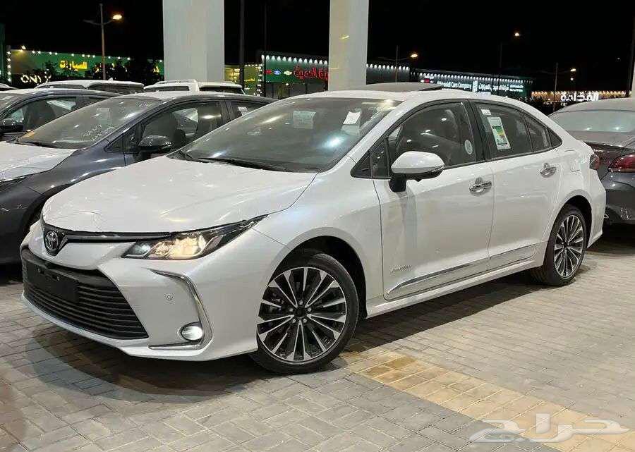 تويوتا كورولا 2.0 Xli فتحة بنزين 2025 اصفار جميع الالوان64379530114946110