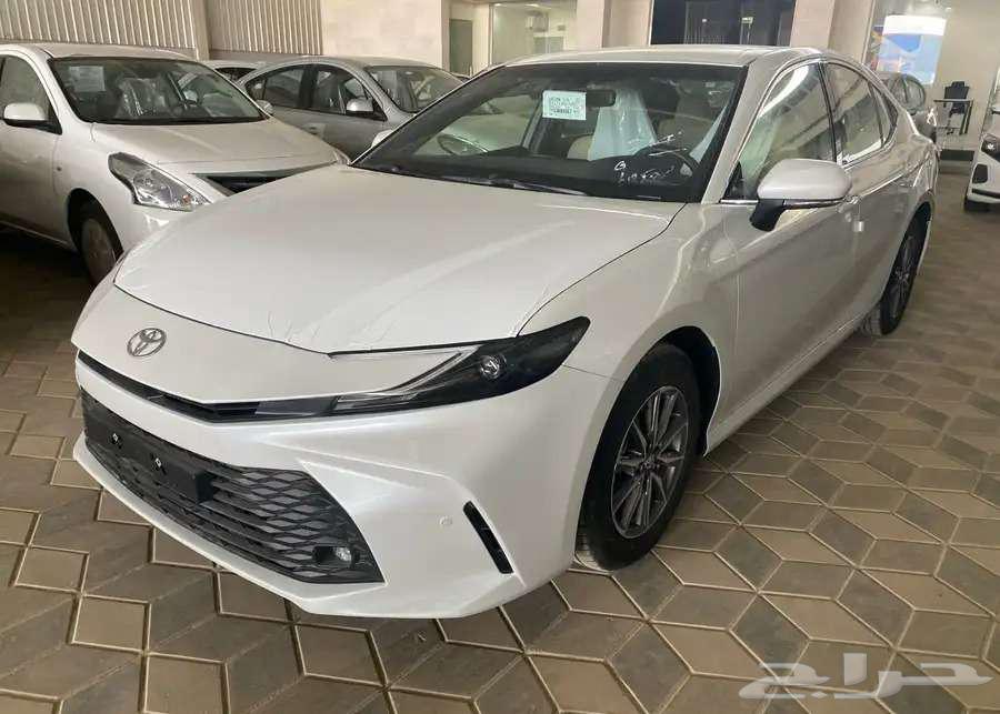 تويوتا كامري E بنزين 202564379941635202112