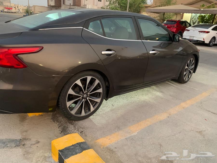 Maxima64373654105345111