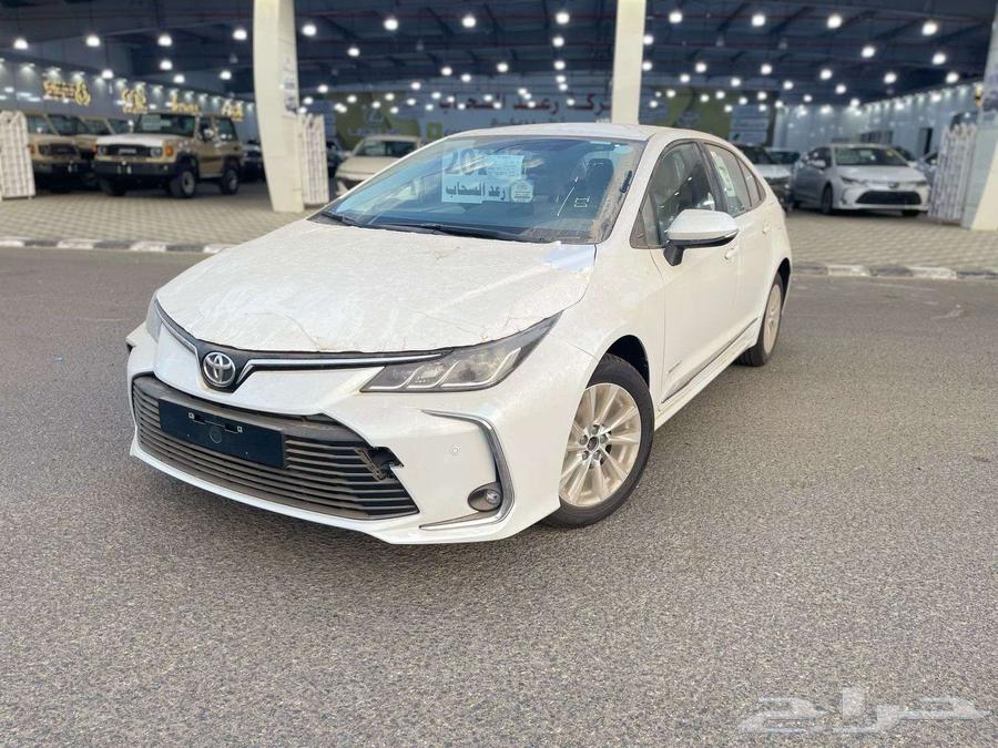 تويوتا كورولا مطور 2.064374363771522111