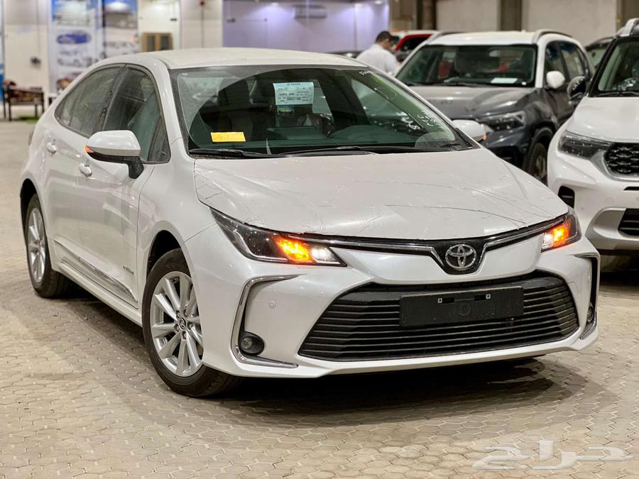 كورولا 2.0 Xli فتحة بنزين 202564374641544705111