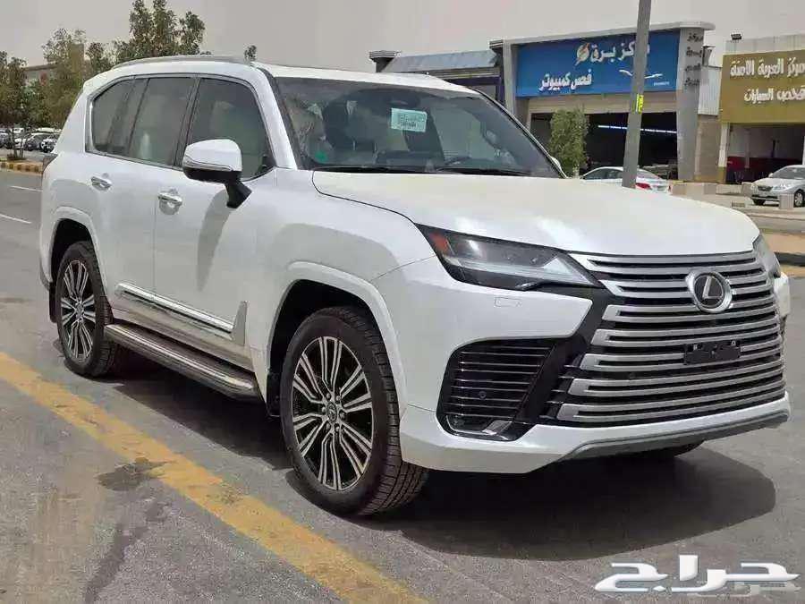 Lexus LX 600. BB. Premium. 202564375259243394112