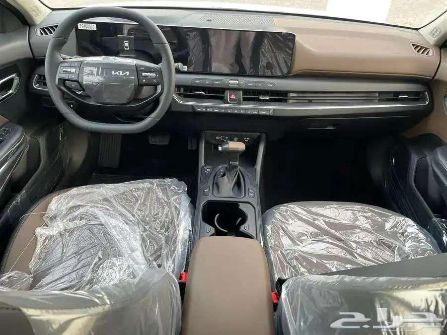 كيا كي 4 نص فل ماكينه 2.0 موديل 202664375497977218113
