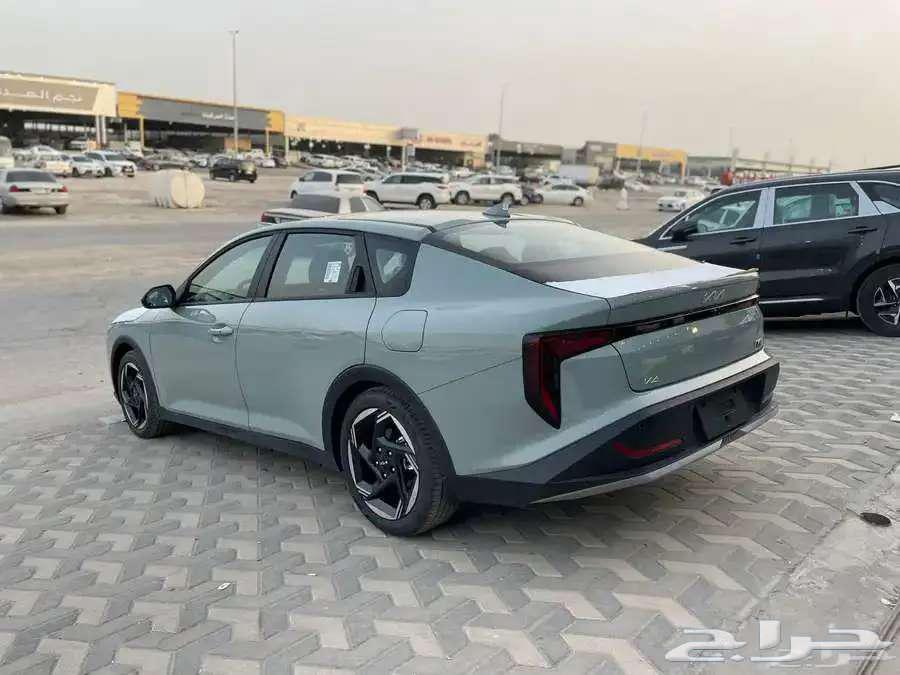 كيا كي 4 نص فل ماكينه 2.0 موديل 202664375497977218111