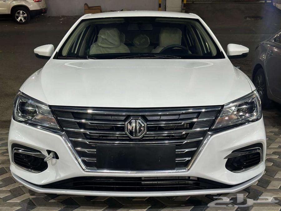 ام جي 5 استندر موديل 2025 جميع الالوان متوفرة64376539712001111