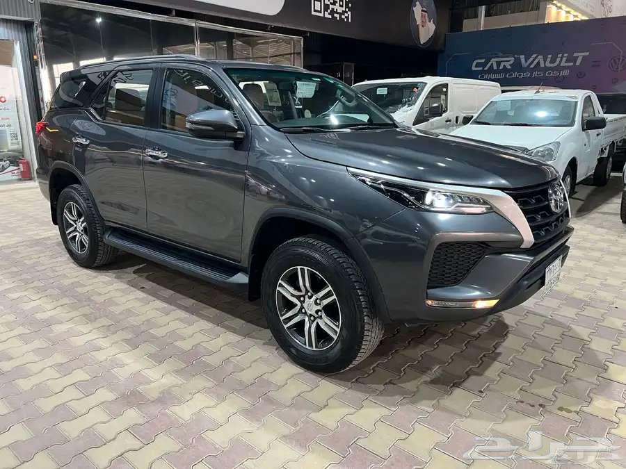 تويوتا - فورشنر - 2024 -GX2 - ديزل المالك الاول64377078802946110