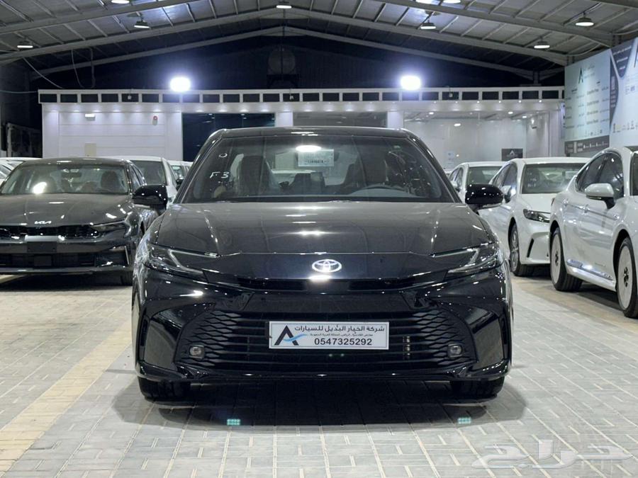 تويوتا كامري LE هايبرد 202564377137767937112