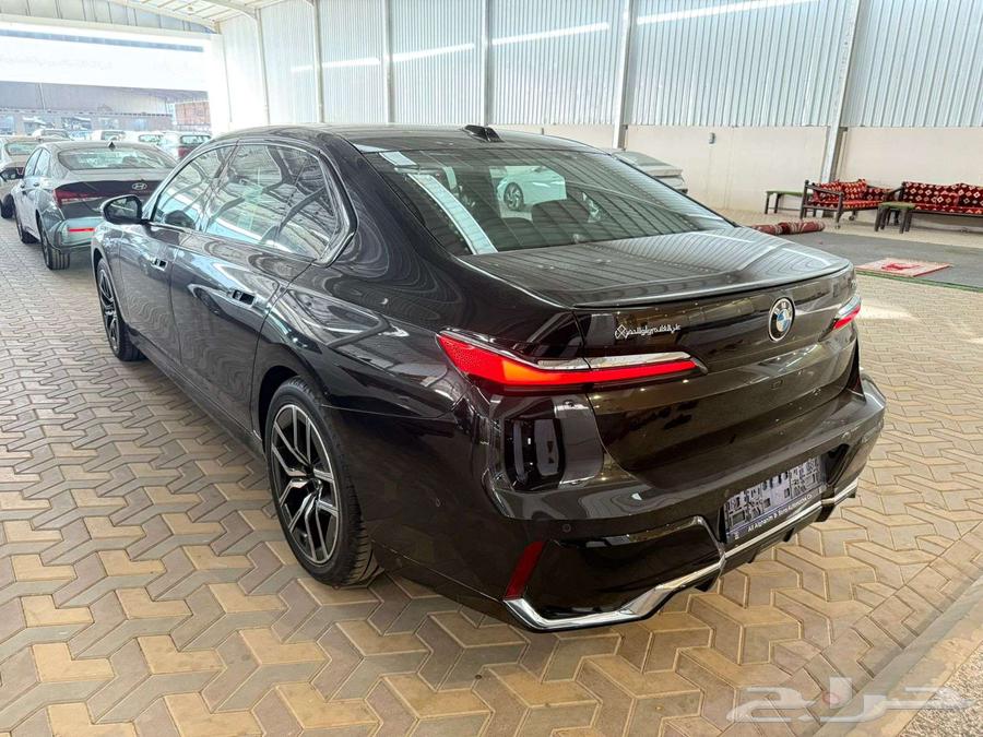 بي إم دبليو BMW 735i موديل 2025 خليجي64377929626243113