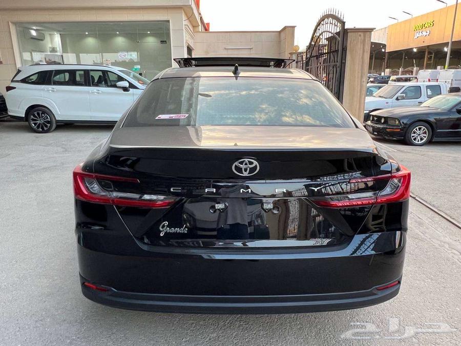 تويوتا كامري جراندي بنزين 2025 متاح اساط و كاش64379645521153114