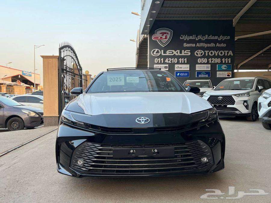 تويوتا كامري جراندي بنزين 2025 متاح اساط و كاش64379645521153111
