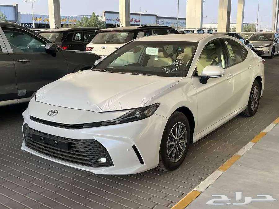 تويوتا كامري E بنزين 2025 سعودي64379267978498111