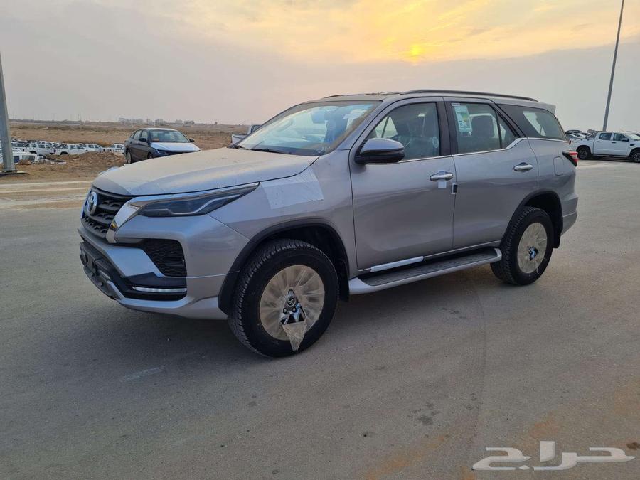 Fortuner VX3 (6 Cylinder) Installment Offer with Two Payments and No Profit Margin64379341102211114