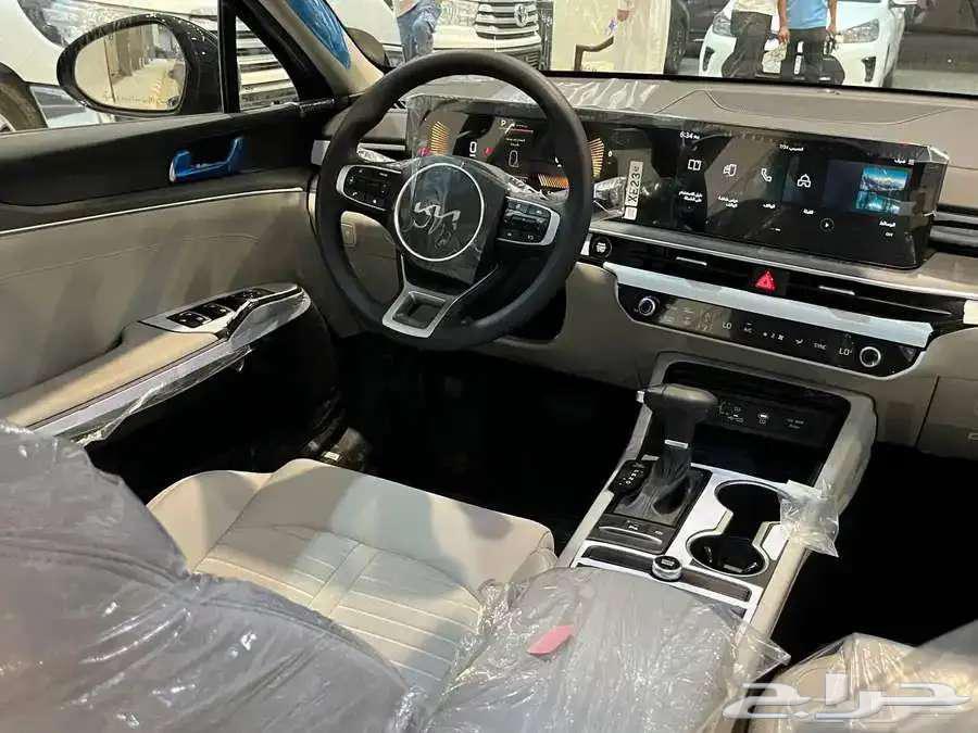 Kia K5 GL Enhanced 202564379311671811112