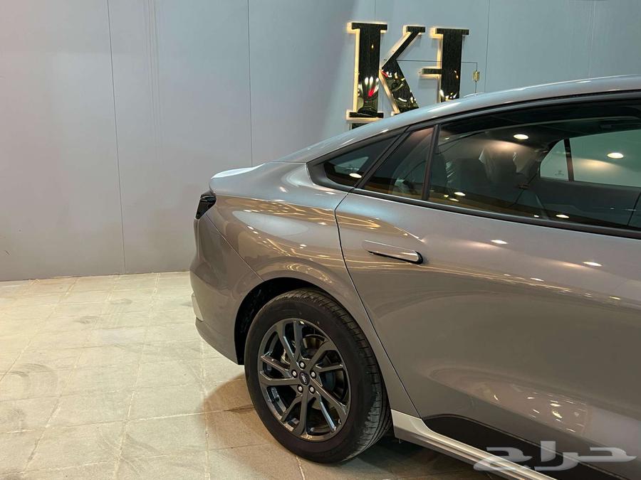 فورد تورس ترند 2025 كيشها الا قسطها مع خالد64379443185025113