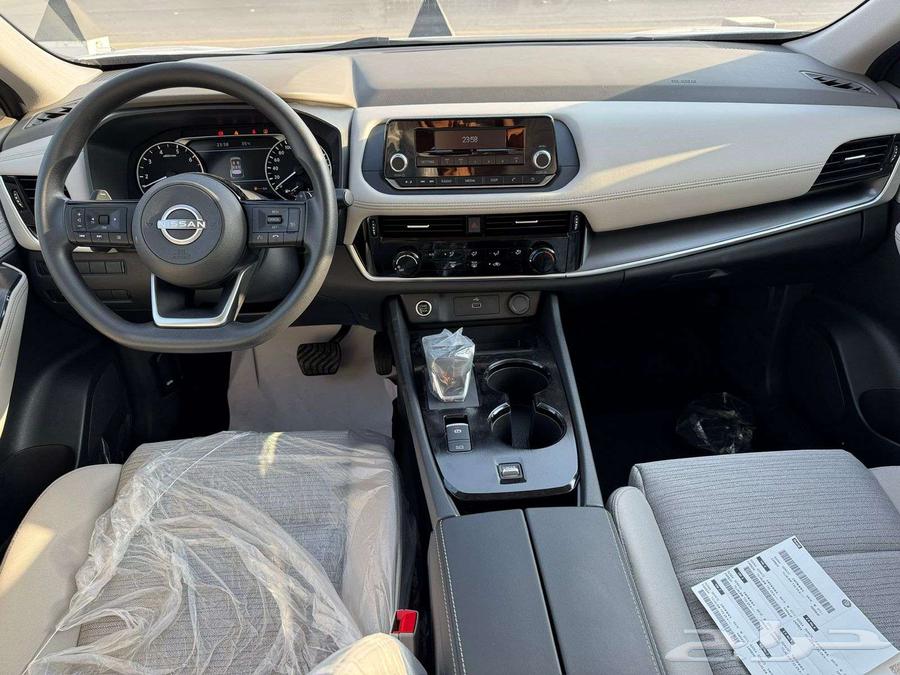 نيسان اكس تريل ستاندر 7 راكب بدون دبل موديل 202464379891170689113