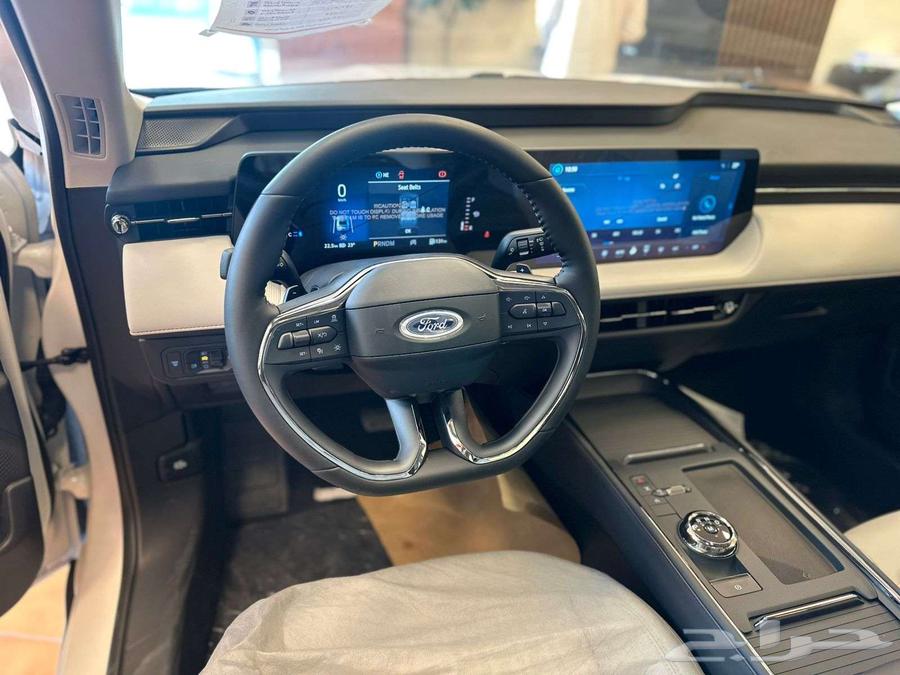 فورد تورس ترند موديل 202564379975279618113