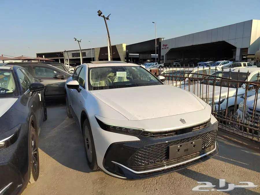 تويوتا كراون 2025 هايبرد بريميوم سعودي كاش واقساط64379975256833114