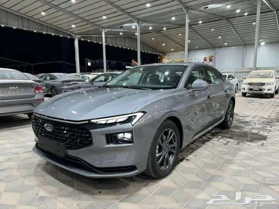 فورد تورس امبيانتي 2.0 بنزين 2025 توكيلات الجزيرة64380373827458114
