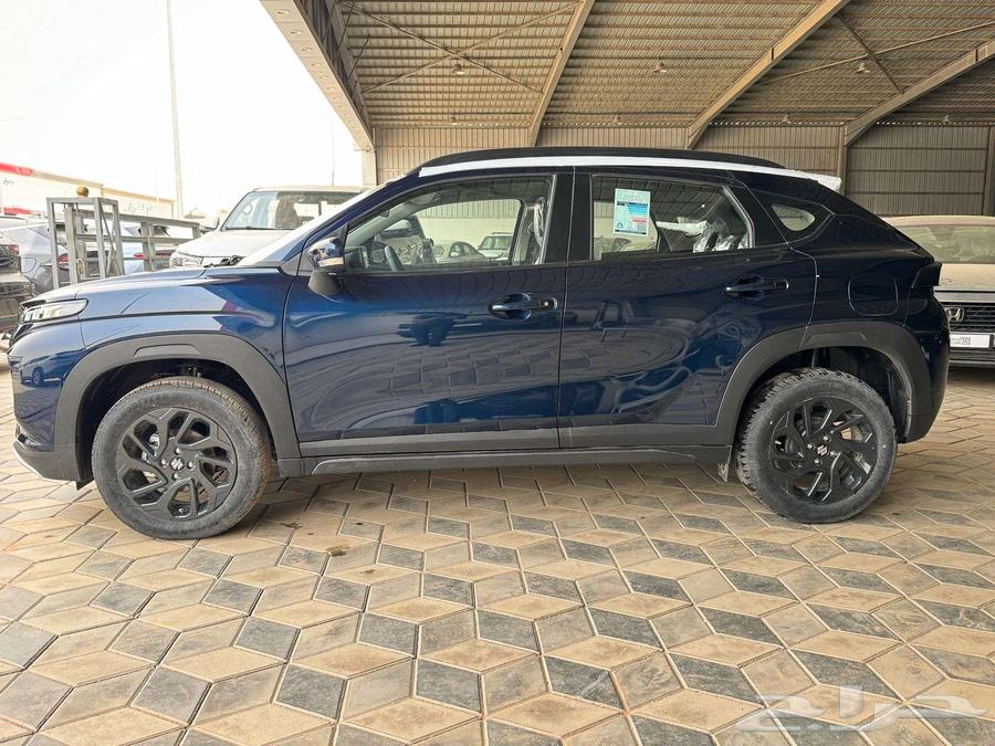 سوزوكي فورنكس استاندر GL موديل 202564380324289666111