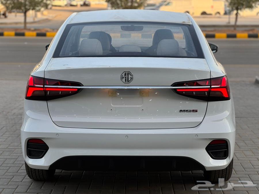 ام جي 5 ستاندر 2025 جميع الالوان اصفار64380197702017114