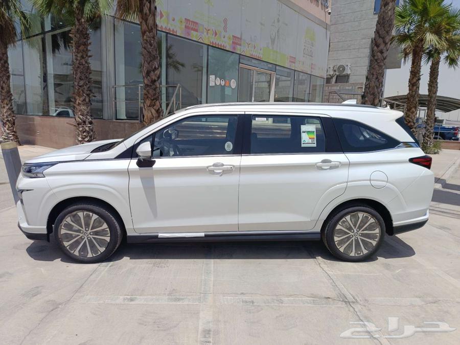 تويوتا فيلوز GLX بنزين 202564380778636034113