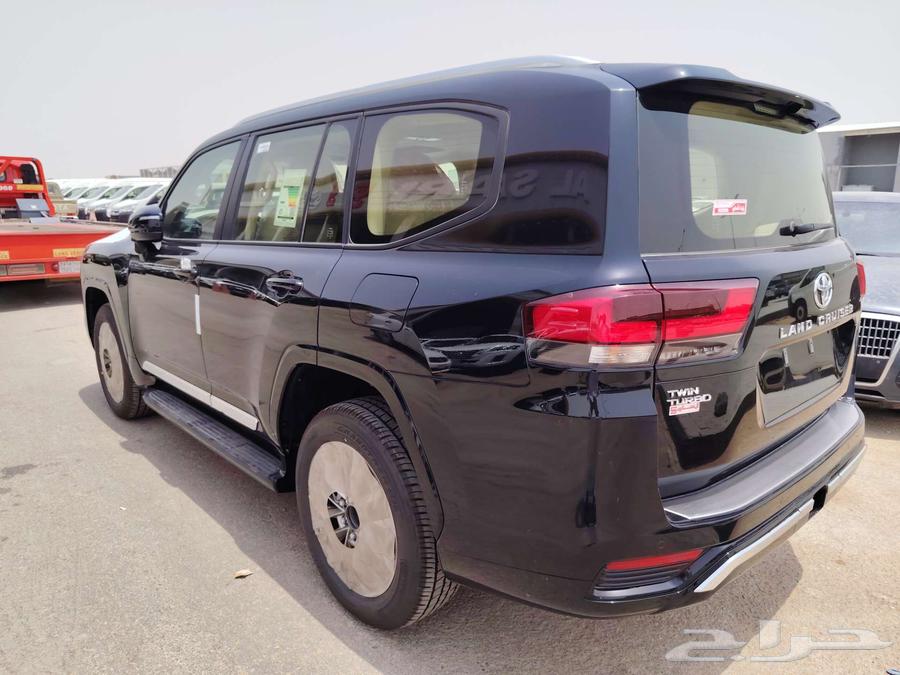 لاند كروزر GXRL4 الموديل2024 بنزين64381259793666113