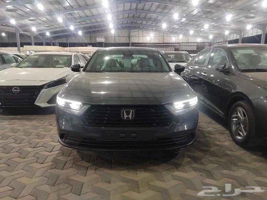 هوندا اكورد LX استاندرد 202564381342781570110