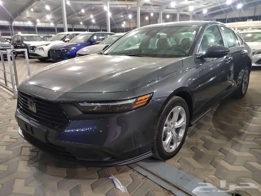 هوندا اكورد LX استاندرد 202564381342781570111