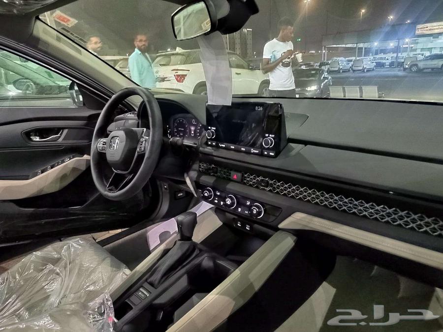 هوندا اكورد LX استاندرد 202564381342781570114