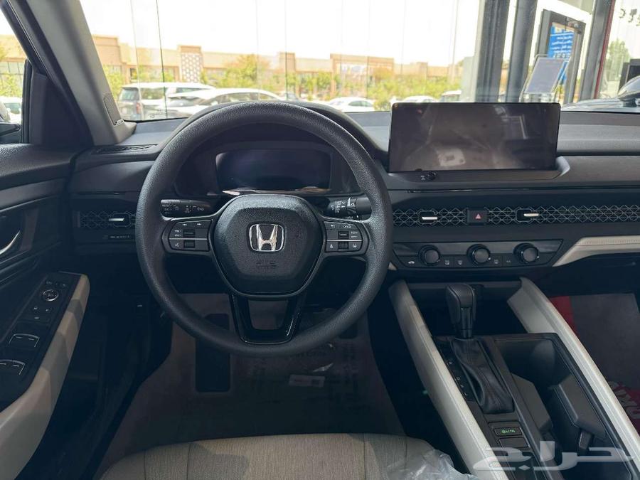 هوندا اكورد ستاندر 202464381521891074112