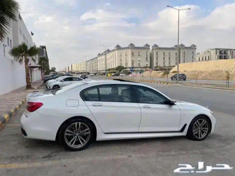 للبيع بي ام الفئه السابعه 2019 M-kit64381521802497111