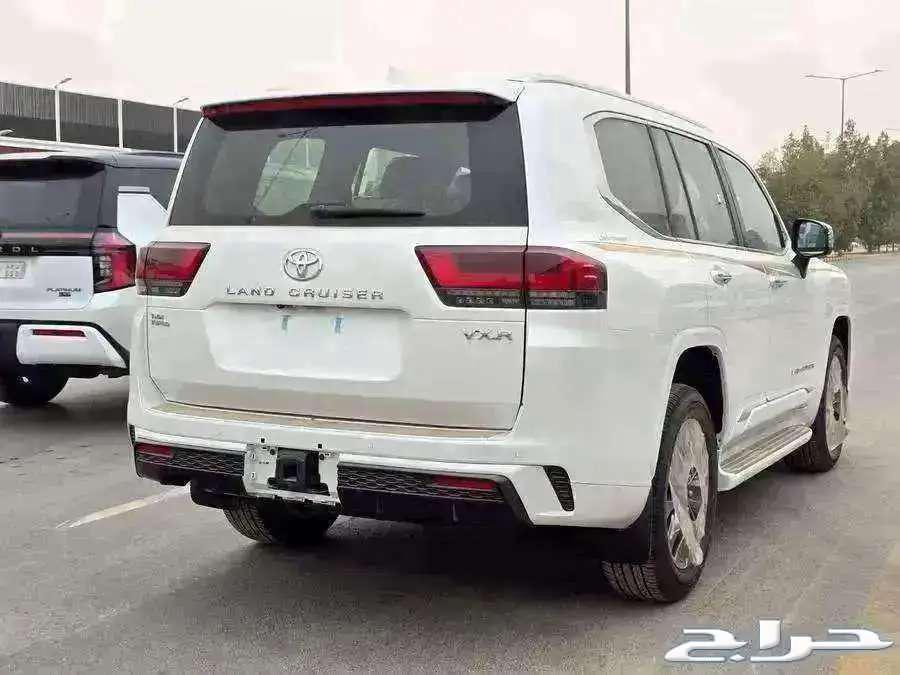 لاندكروزر VXR بريمي فل كامل موديل 202564382224329090114