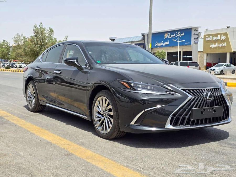 لكزس ES350DD كويتى 2025 لمبيعات الكاش والبنوك64382914041602112