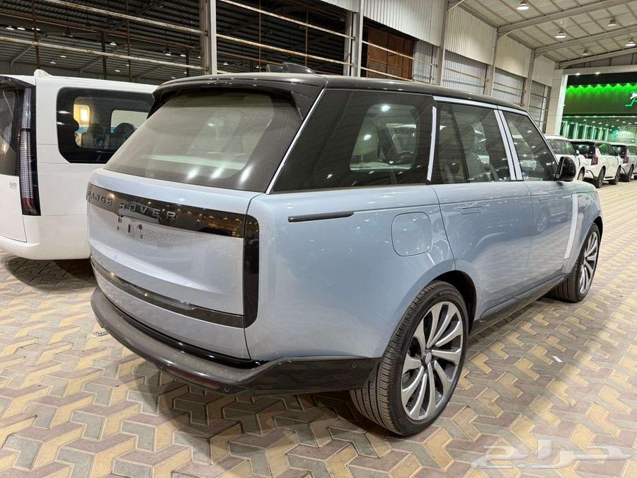 رنج روفر HSE V8 موديل 2025 - داخلي أوف وايت -64387243666562113