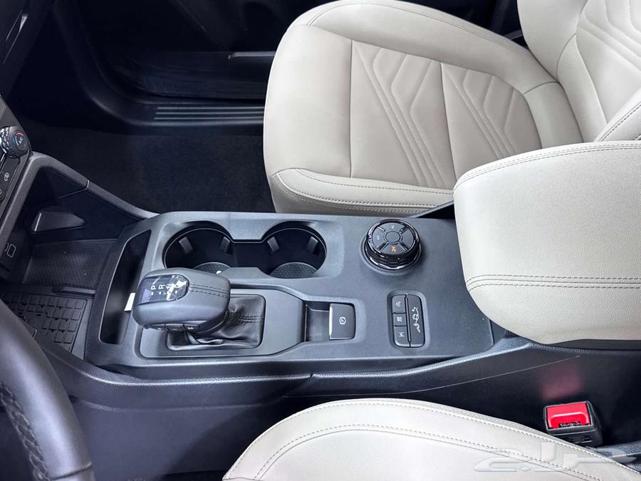 فورد ايفيرست نص فل 2025 بضمان الوكالة64383898760194113