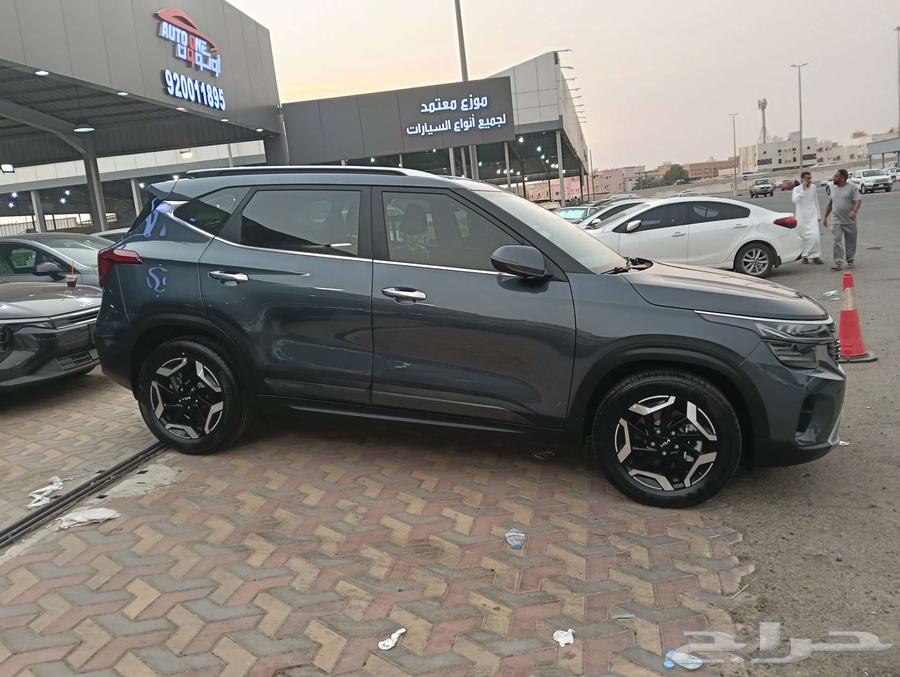 كيا سيلتوس نصف فل بانوراما 2025 كاش او تقسيط64375663421314114