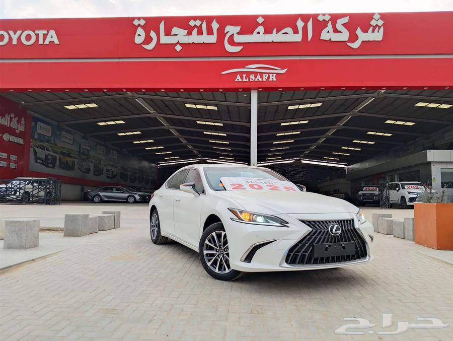 لكزس ES250 AA بنزين 2025 كاش وبنوك64375392912641111