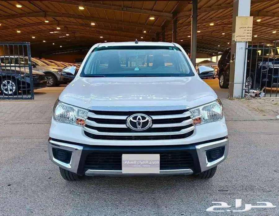 هايلكس غمارة GLX بنزين فل كامل موديل 202264380916114691110