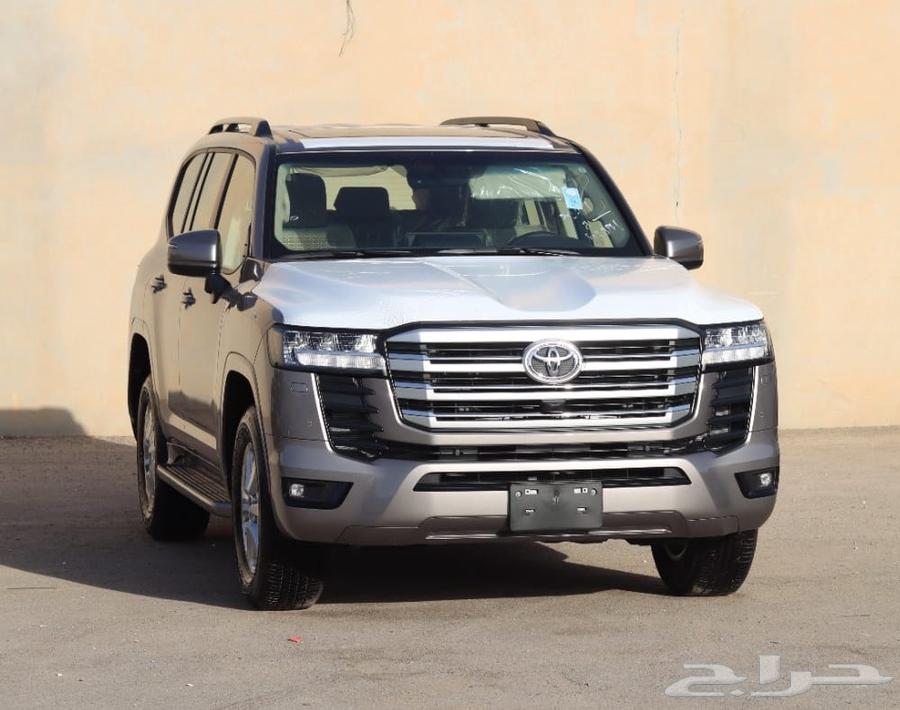 تويوتا لاندكروزر GXR. L2ديزل موديل 202464375037457153114
