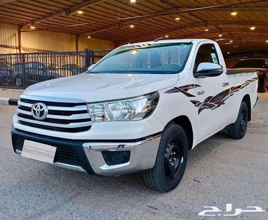 هايلكس غمارة GLX بنزين فل كامل موديل 202264380916114691112