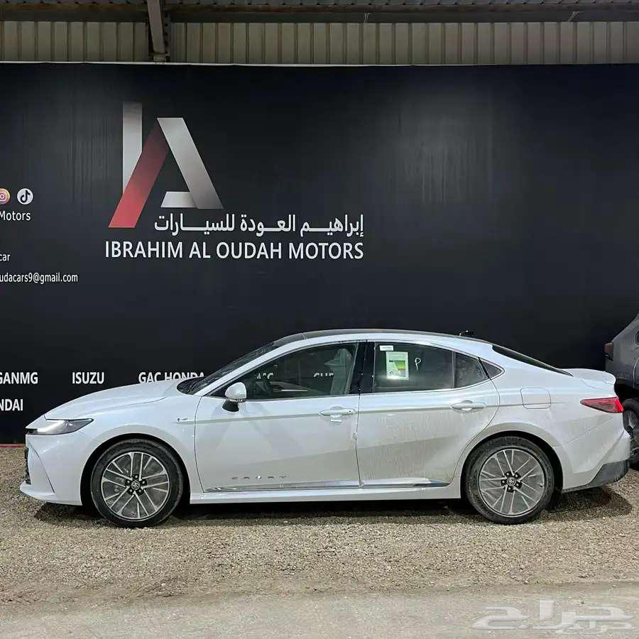 تويوتا كامري LE هايبرد 2025 بسعر مميز للكاش64374524603651111