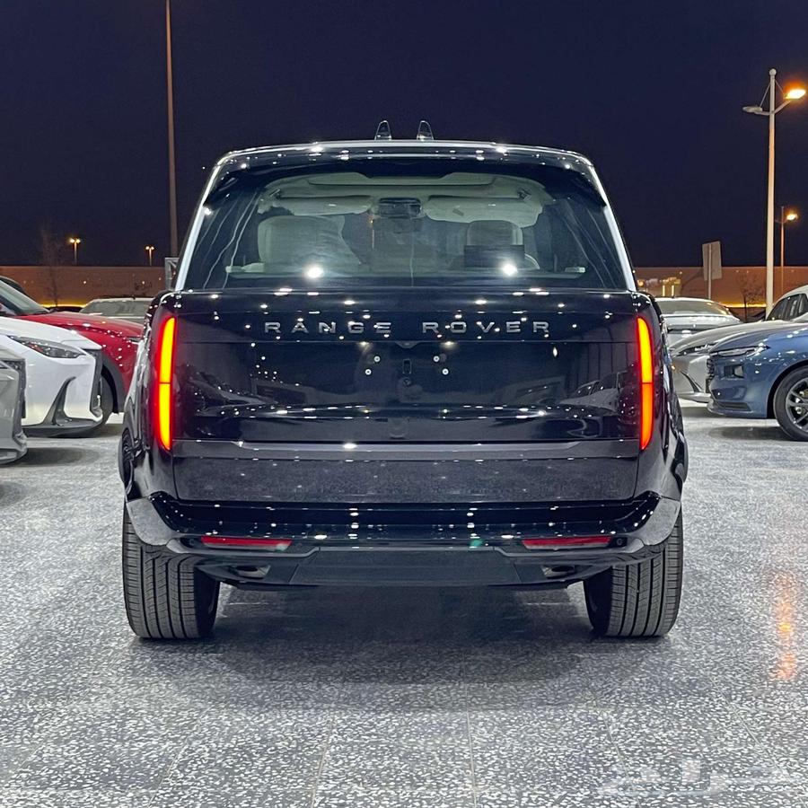 رنج روفر اوتو بيوغرافي 202564374949411714113