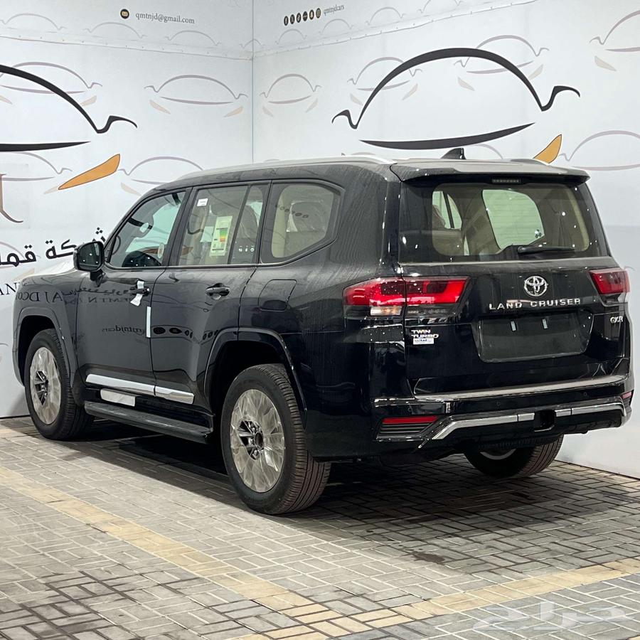 تويوتا لاندكروزر GXR رقم 4 و 3 و 2 بنزين 202564376124574977112