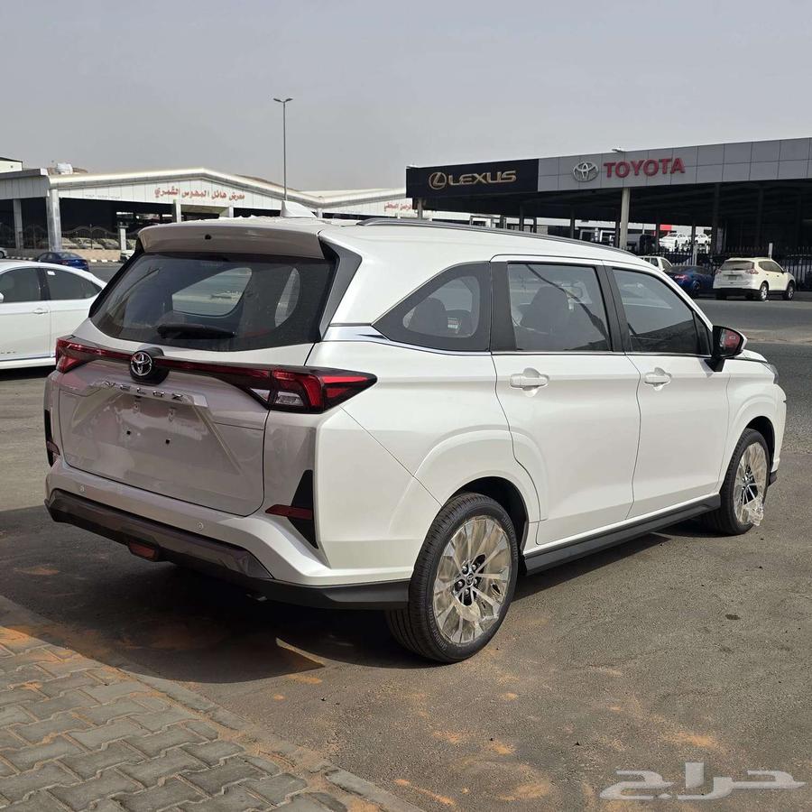 تويوتا فيلوز GLX 2025 الاقل سعرا64380041871490110
