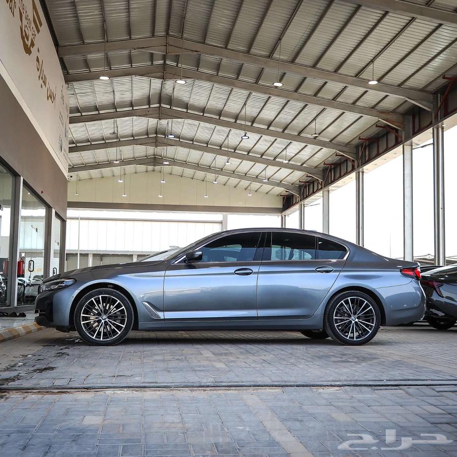 بي ام دبليو 520i موديل 202264382169142530113