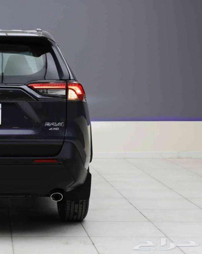 تتوفر فئات تويوتا راف فور 2025 اصفار للنقد والبنك باقل ربح64393846452225113