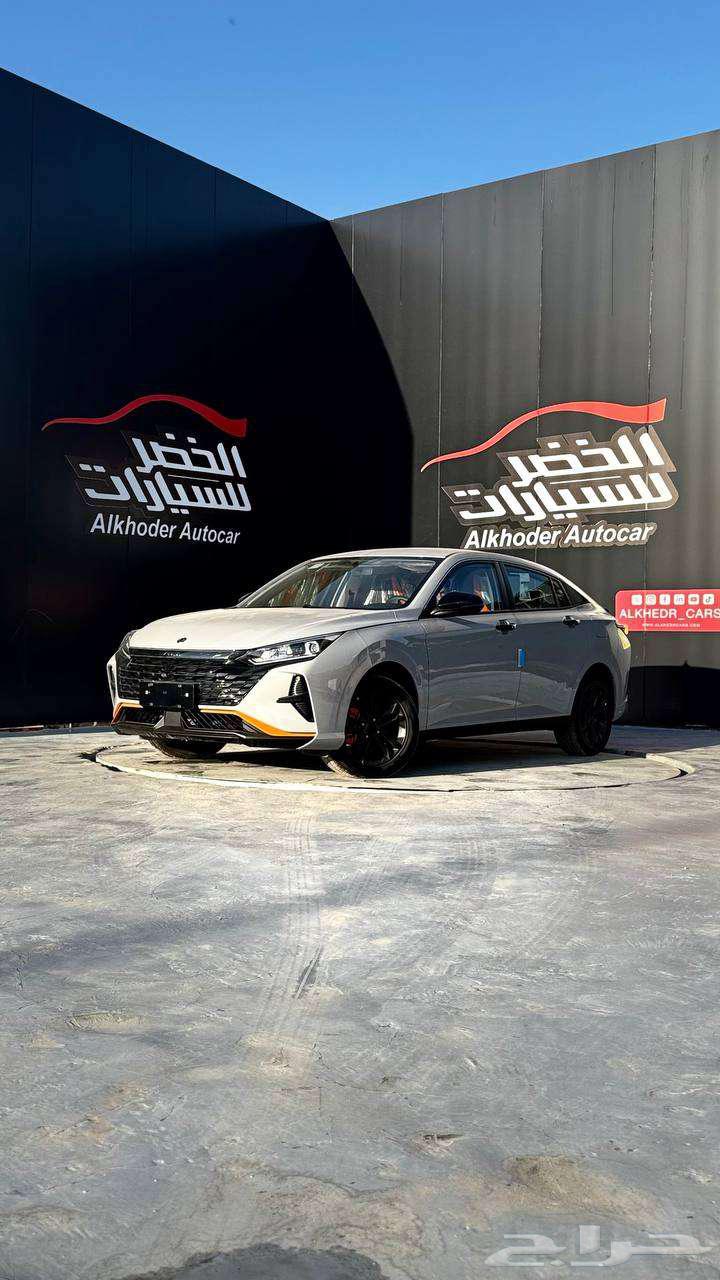 دونج فينج شاين 2025 لدي شركة الخضر64387662565761110