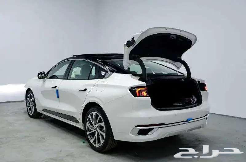 فورد توروس موديل 202564387801797506114