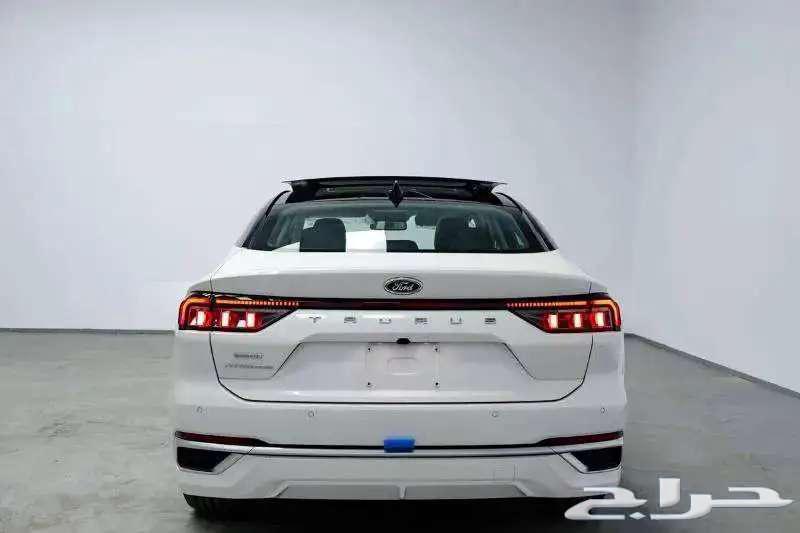 فورد توروس موديل 202564387801797506113